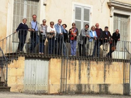 Les membres de l'association au balcon... chez Paul Bert